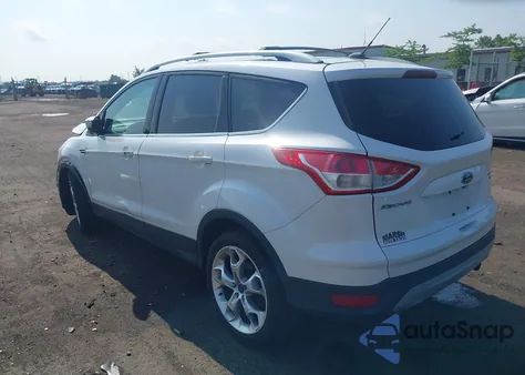 2013 Ford Escape Titanium z USA, uszkodzony, nr VIN 1FMCU9J94DUB30165
